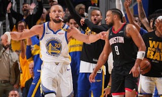 湖人板凳哑火半场仅得7分，马刺三大板凳合砍29分压制湖人